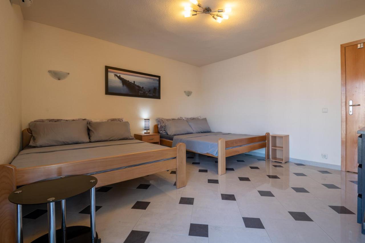 Apartments Sara & Leon ネウム エクステリア 写真
