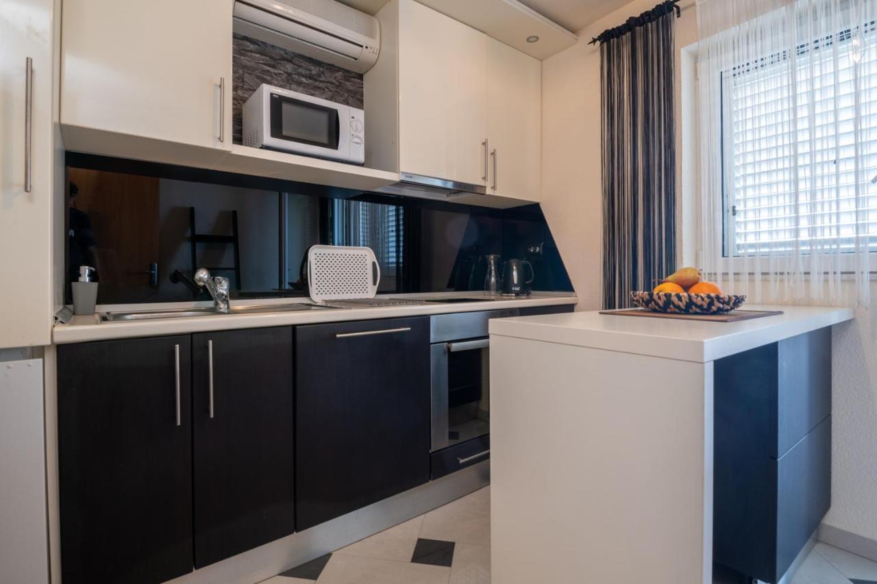 Apartments Sara & Leon ネウム エクステリア 写真